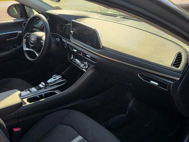 Photo of 2023 Hampton Gray Hyundai SONATA