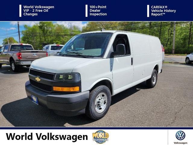 2023 Chevrolet Express 2500