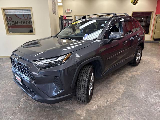 Photo of 2022 Gray Toyota RAV4 Hybrid