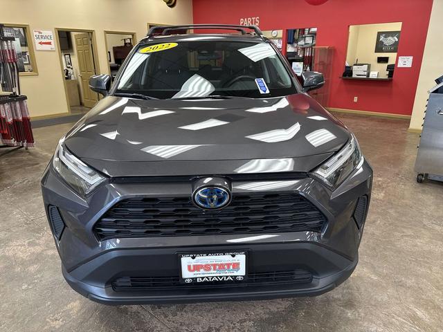 Photo of 2022 Gray Toyota RAV4 Hybrid
