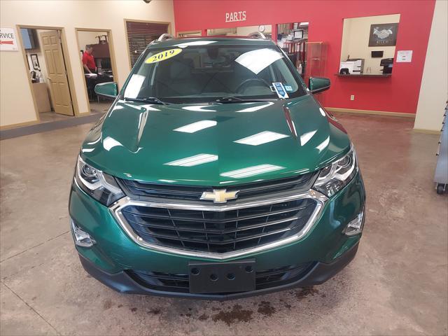 Photo of 2019 Ivy Metallic Chevrolet Equinox