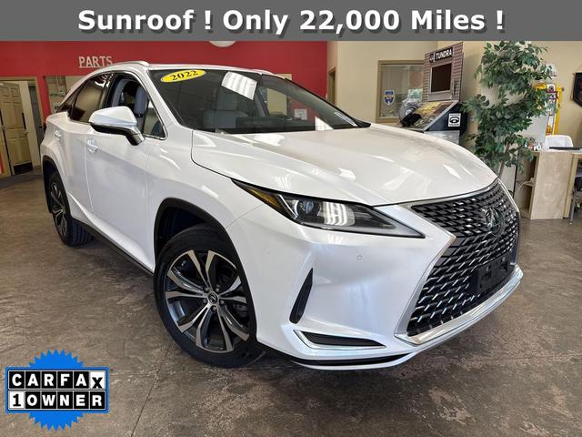Photo of 2022 Eminent White Pearl Lexus RX 350