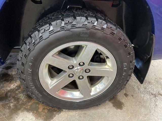 Photo of 2017 Blue Streak Pearlcoat RAM 1500