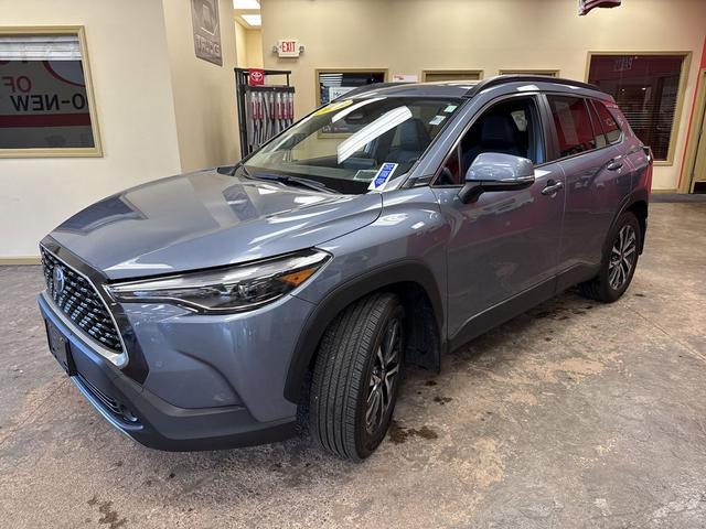 Photo of 2023 Celestite Toyota Corolla Cross