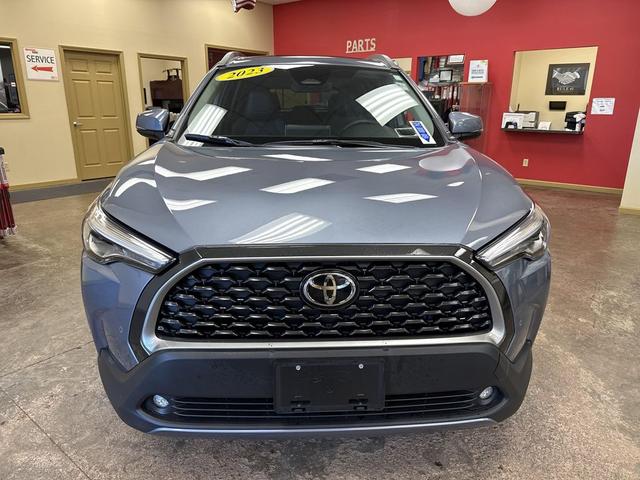 Photo of 2023 Celestite Toyota Corolla Cross