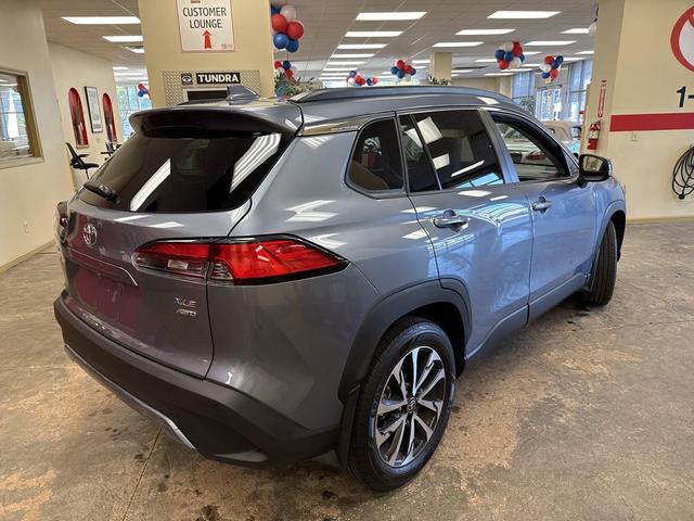Photo of 2023 Celestite Toyota Corolla Cross