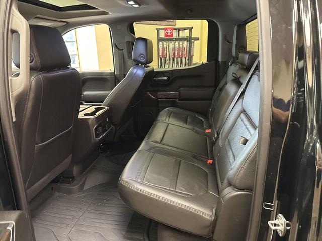 Photo of 2020 Onyx Black GMC Sierra 1500