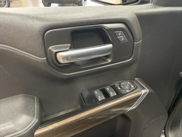 Photo of 2019 Black Chevrolet Silverado 1500