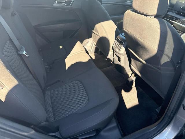 Photo of 2024 Steel Gray Kia Sportage