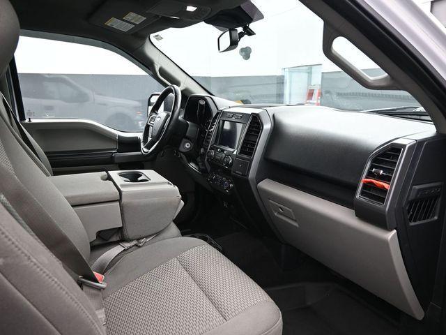 Photo of 2019 Oxford White Ford F-150