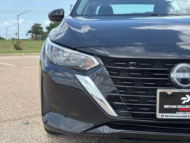 Photo of 2024 Super Black Nissan Sentra