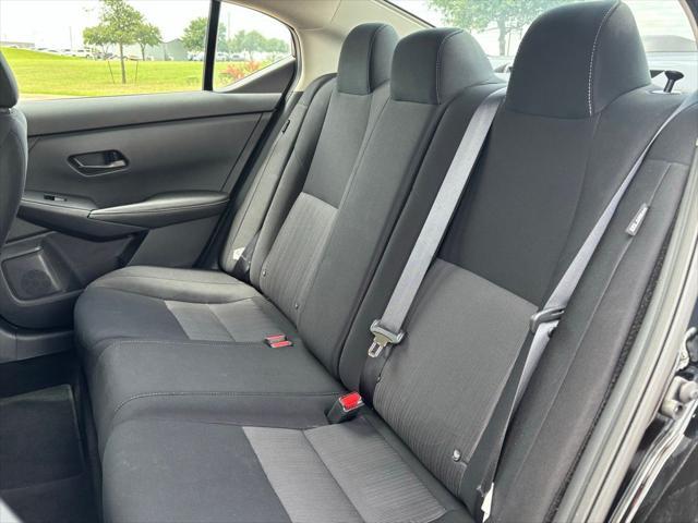Photo of 2024 Super Black Nissan Sentra
