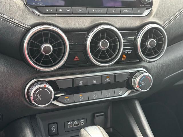 Photo of 2024 Super Black Nissan Sentra