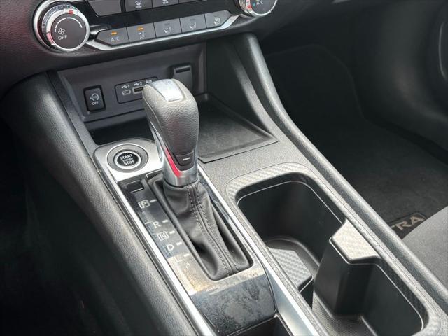 Photo of 2024 Super Black Nissan Sentra