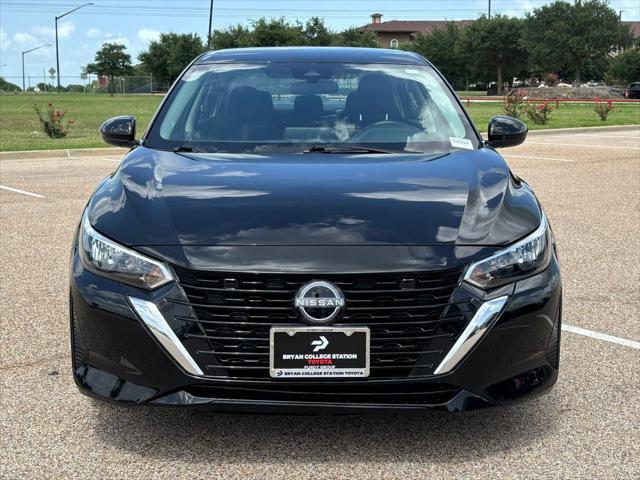 Photo of 2024 Super Black Nissan Sentra