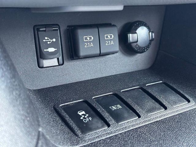 Photo of 2019 Predawn Gray Mica Toyota Highlander