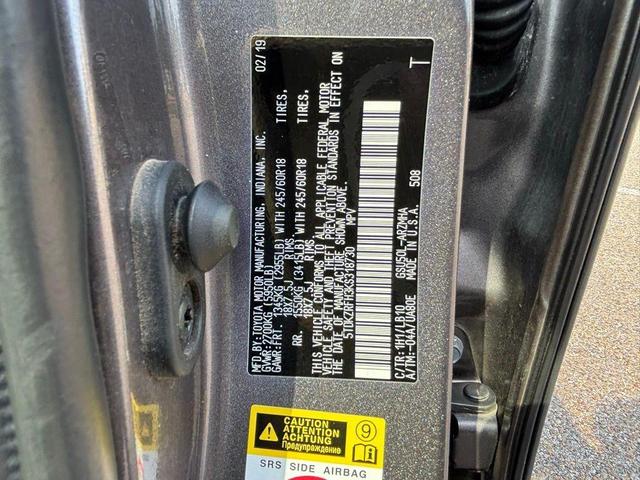 Photo of 2019 Predawn Gray Mica Toyota Highlander