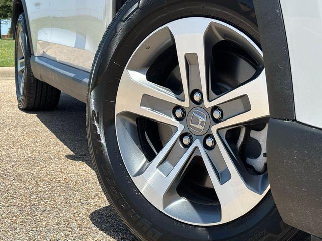 Photo of 2024 Platinum White Pearl Honda Pilot