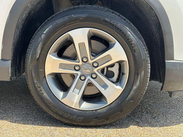 Photo of 2024 Platinum White Pearl Honda Pilot