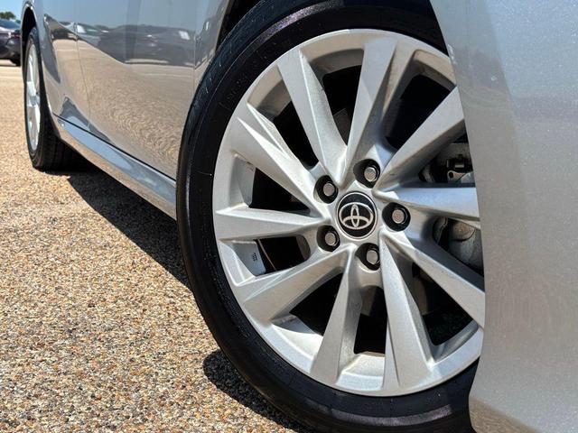 Photo of 2023 Celestial Silver Metallic Toyota Camry