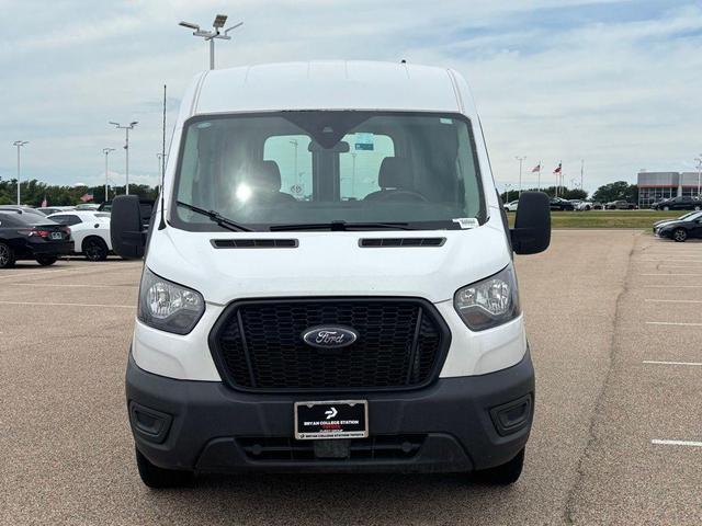 Photo of 2023 OXFORD WHITE Ford Transit-250