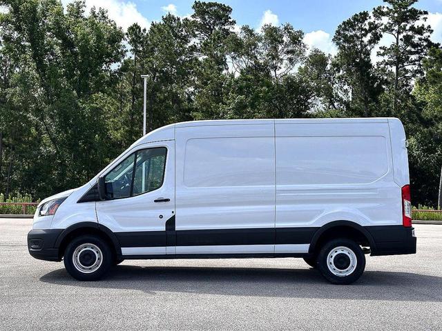 Photo of 2023 OXFORD WHITE Ford Transit-250