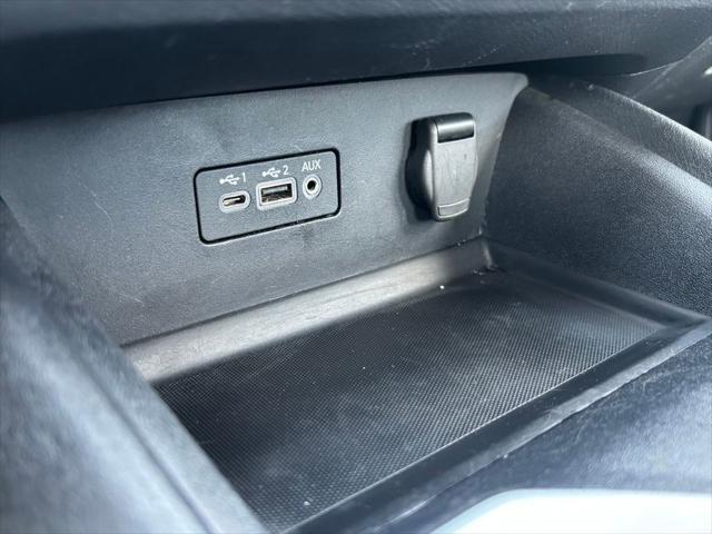 Photo of 2022 Gun Metallic Nissan Altima