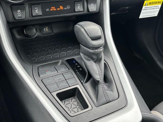 Photo of 2024 Silver Sky Metallic Toyota RAV4