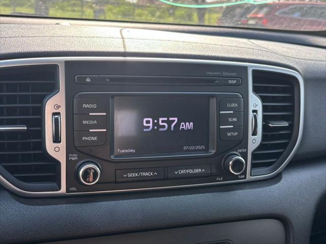 Photo of 2018 Mineral Silver Kia Sportage