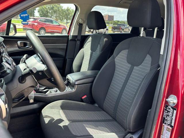 Photo of 2023 Passion Red Kia Sorento