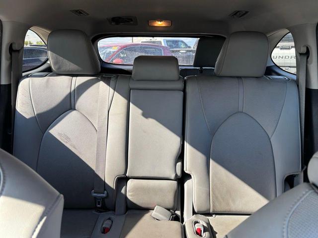 Photo of 2020 Blizzard Pearl Toyota Highlander