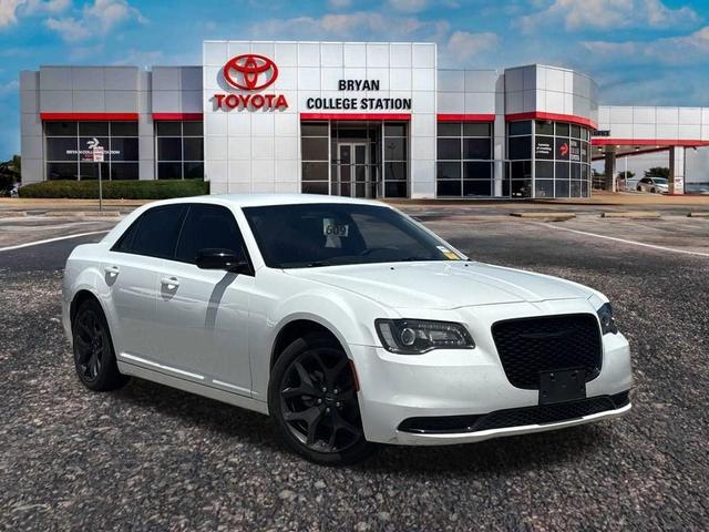 2022 Chrysler 300