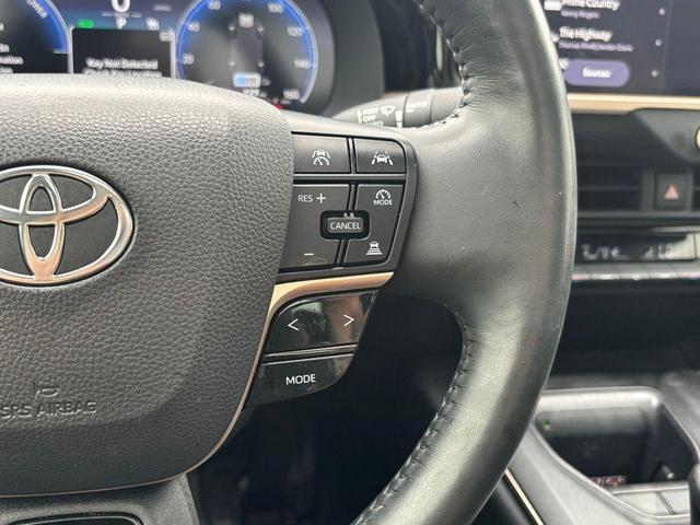 Photo of 2023 Magnetic Gray Metallic Toyota Crown