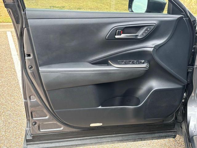 Photo of 2023 Magnetic Gray Metallic Toyota Crown