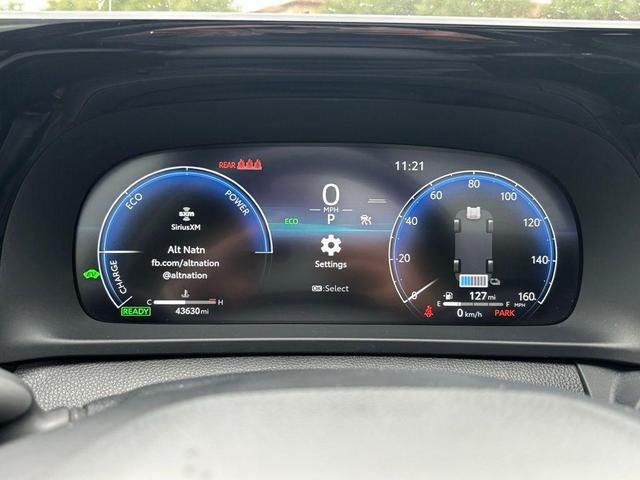 Photo of 2023 Magnetic Gray Metallic Toyota Crown