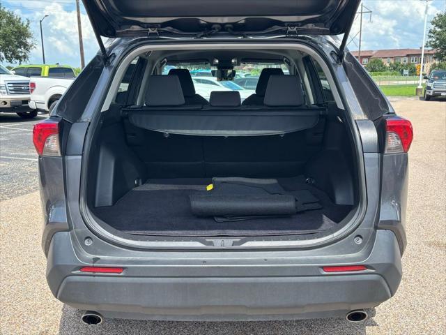 Photo of 2022 Magnetic Gray Metallic Toyota RAV4