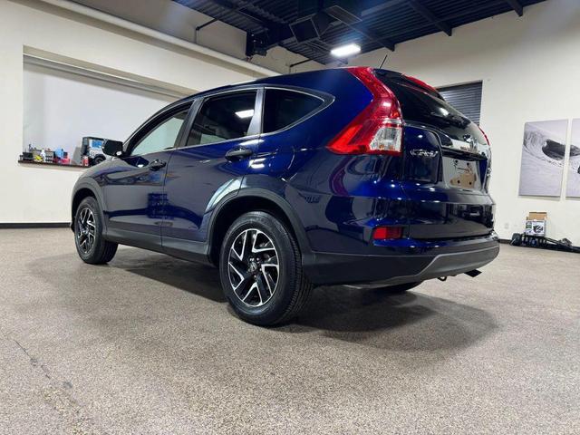 Photo of 2016 Obsidian Blue Pearl Honda CR-V
