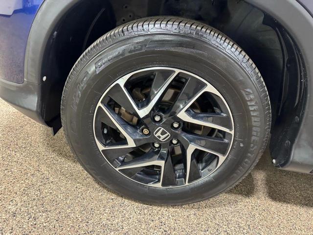 Photo of 2016 Obsidian Blue Pearl Honda CR-V