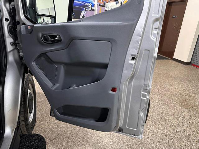 Photo of 2019 Ingot Silver Metallic Ford Transit-350