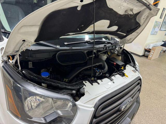 Photo of 2016 Oxford White Ford Transit-350