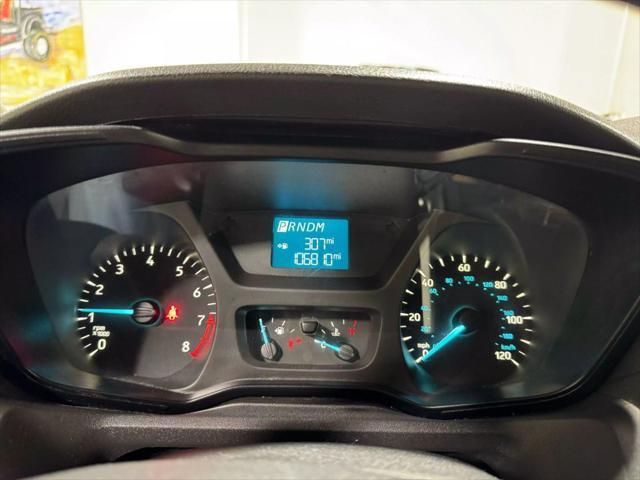 Photo of 2019 Oxford White Ford Transit-350
