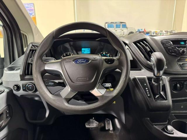 Photo of 2019 Oxford White Ford Transit-350