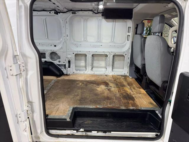 Photo of 2019 Oxford White Ford Transit-350
