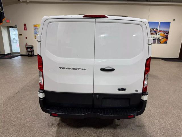 Photo of 2019 Oxford White Ford Transit-350