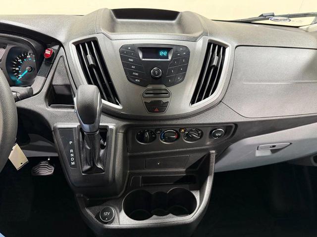 Photo of 2019 Oxford White Ford Transit-350