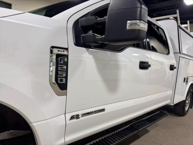 Photo of 2019 Oxford White Ford F-250