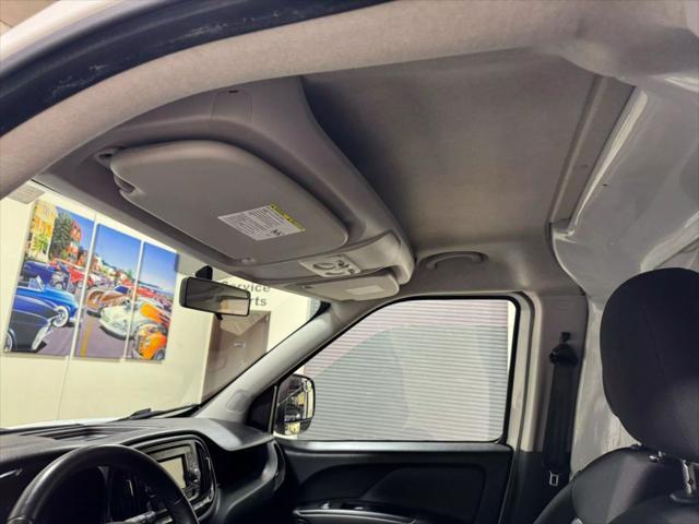Photo of 2019 Bright White RAM ProMaster City