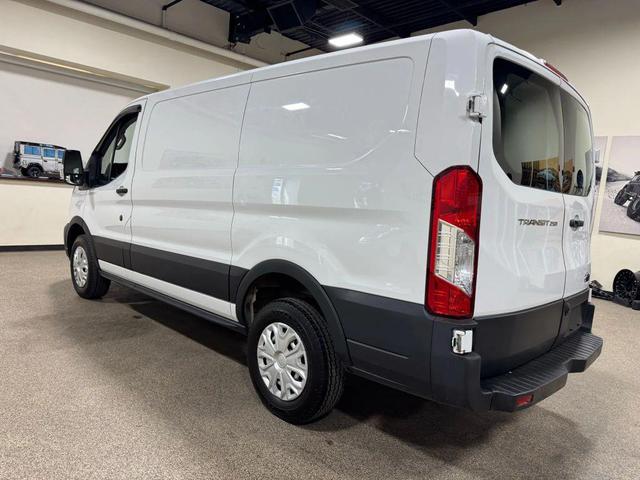 Photo of 2020 Oxford White Ford Transit-250
