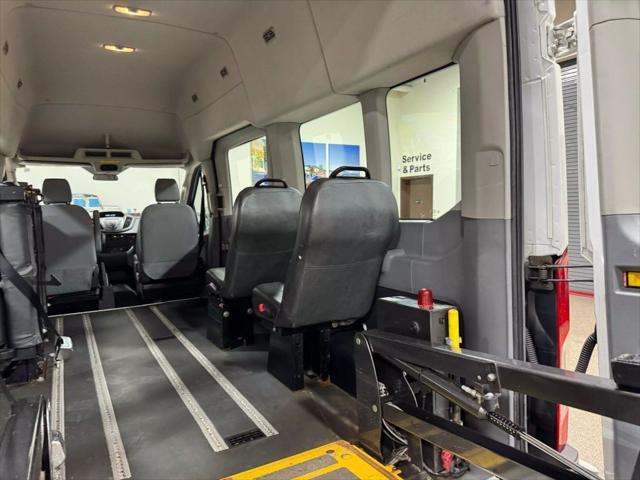 Photo of 2015 Oxford White Ford Transit-350