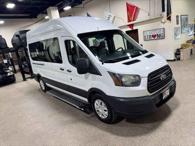 Photo of 2015 Oxford White Ford Transit-350